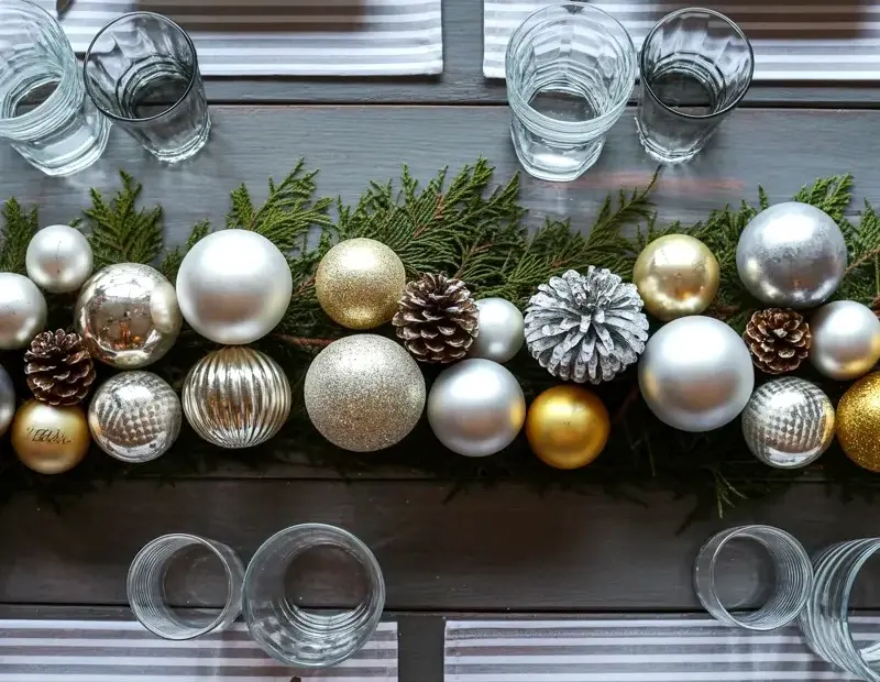 Holiday Table Setting Ideas with Mercury Glass & Evergreens for a Christmas Dinner